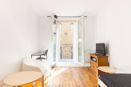 New Entiry Apartment-Private Rooms In ปารีส ภายนอก รูปภาพ